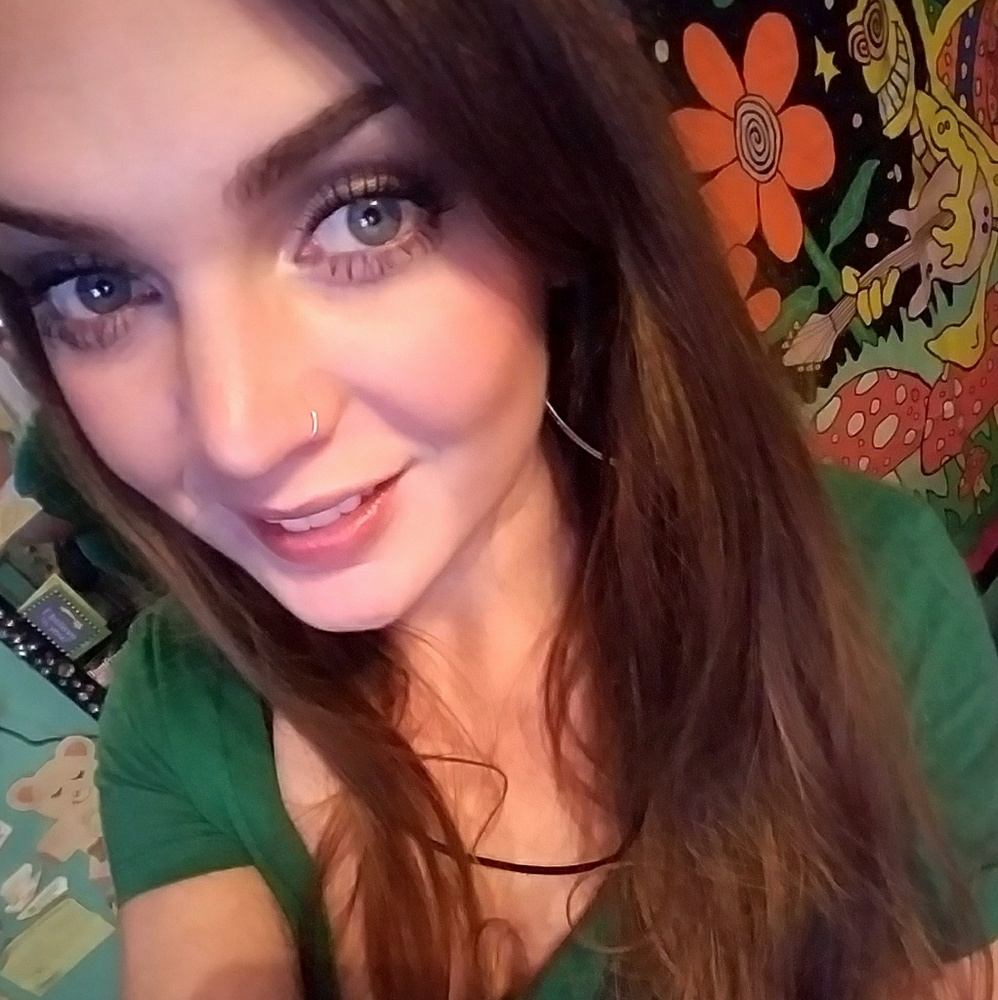 Meet your Posher, Kayli